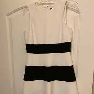 MUST GO!!! Knee length Dress